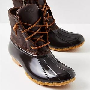 Sperry Saltwater Duck Boot Waterproof Rubber Boot Tan / Dark Brown 5